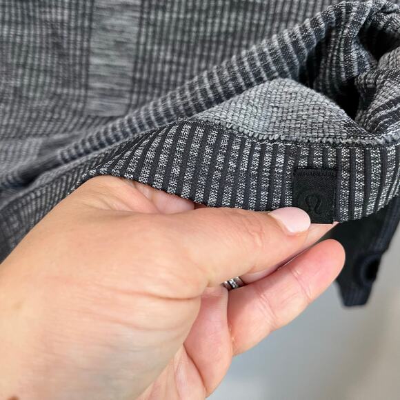 Lululemon Rest Less Pullover Gray Heathered Black Seamless Long Sleeve M/L - Picture 9 of 15